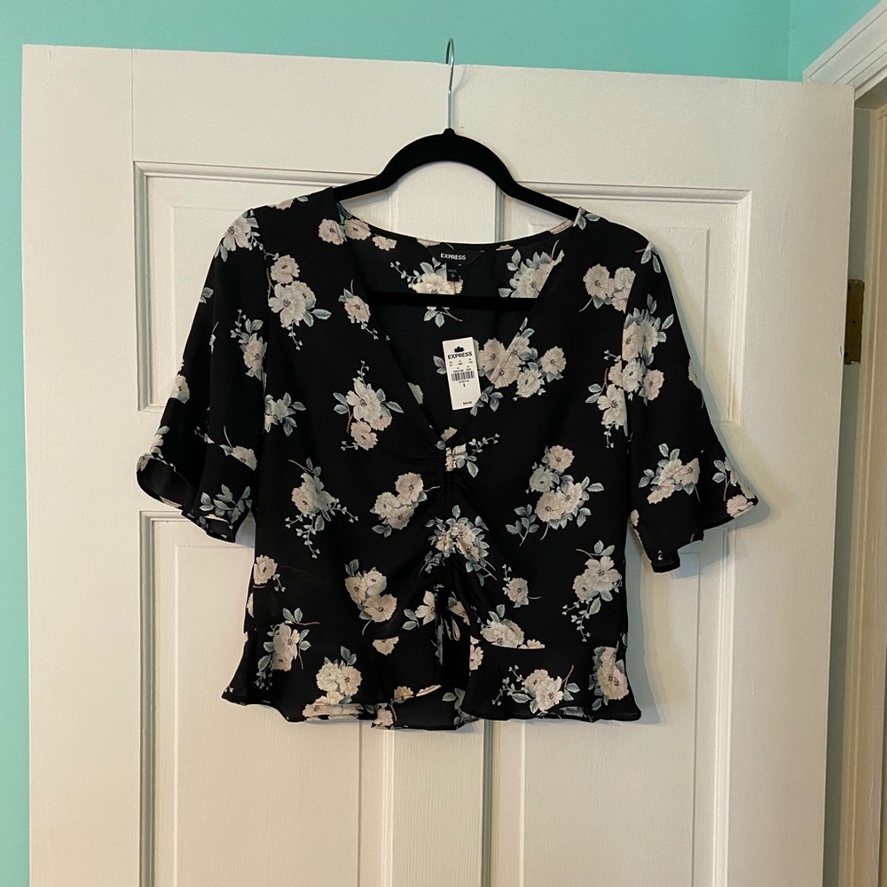 Express Floral Top NWT